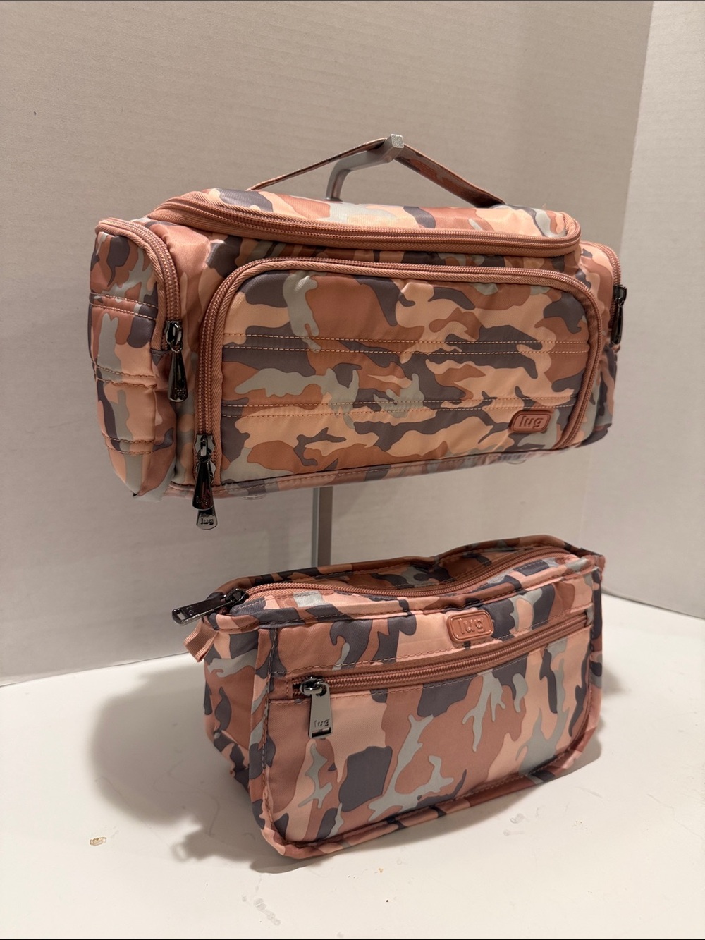 lug Pink Camo Trolley Toiletry & Accessory Parasail Organizer Bag - Picture 16 of 16